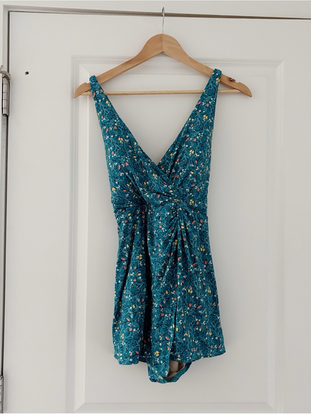 Garnet Hill Faux Wrap One Piece Cross Back Swim Dress Citrus Ditsy Floral 10